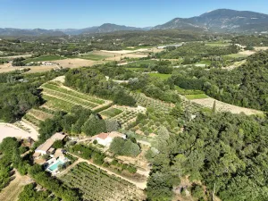 Image of Gîte \"Le Rosier\" LE MAS DES Charrettes