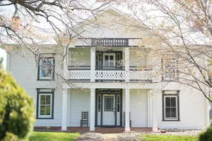 Image of Entire Farm House: Rustic, Classic, Perfect