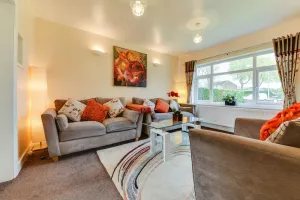 Image of 3 Bedroom Home. Home Working. Free Parking. Garden. Wigan