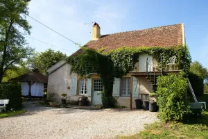 Image of Rural holiday home near Vitry-Lache