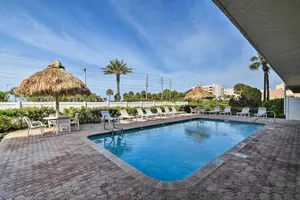 Image of Coastal Condo w\/ Balcony: Walk to Madeira Beach!