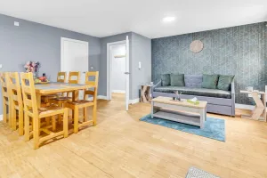 Image of 2-Bed Apartment in West Bromwich Birmingham