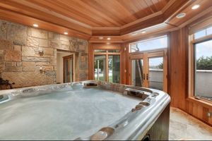 Image of Lake Minnetonka, Maple Ridge Manor-Sleeps 18, Lake, Dock & Private Pool & spa