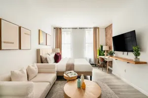 Image of 240-6 NEW STUDIO Prime Location W&D in unit