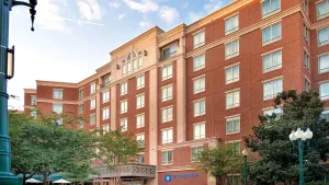 Image of Cozy 1BR Condo! Prime Old Town Alexandria Location