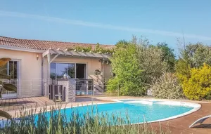 Image of Nice Home In St-Michel-Lecluse-Le-