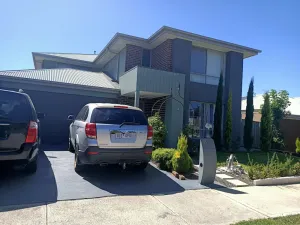 Image of Specious five bedrooms with access to swimming pool and gym.