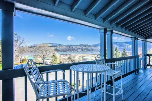 Image of Enjoy the View - 2 Bedrooms, 2 Bathrooms - Upstairs Condo Blocks from Downtown
