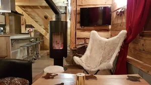 Image of Chalet LE BOIS DU ROC with large jacuzzi
