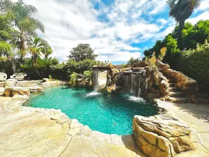 Image of 4DAY & HOLIDAY DEAL! POOL+SPA+SLIDE! WALK TO BEACH, CLOSE TO DISNEY NO CROWDS!