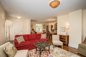 Image of Boho Style, Cozy Home, Big Kitchen, Spacious Near Hot Springs and Winery
