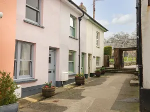Image of CHURCH COTTAGE, family friendly, with a garden in Chagford