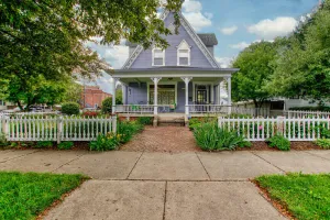 Image of Gorgeous 3-bedroom home in downtown Noblesville