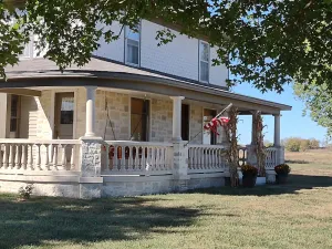 Image of 5 Star Style and Review, Historical Sears Catalog home with LOTS of room