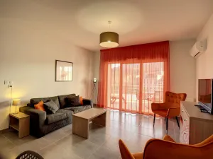 Image of Air-conditioned F2 apartment with parking, Wi-Fi, pets allowed, near center and Spa