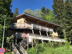 Image of Chalet neuf, spa, sauna, terrasses Sud
