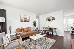 Image of Modern Boho Villas 10 min Airpt.