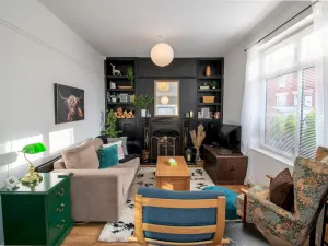Image of Pass the Keys | City Convenience