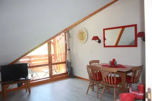 Image of Charming 2-room apartment facing south on the top floor overlooking the slopes 4 beds + 1 baby