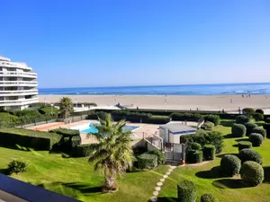 Image of Canet-en-Roussillon - 6 pers - T3 - Plage directe, PKG, Piscine, Wifi - FR-1-794-128