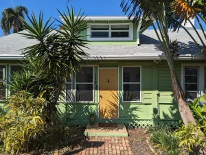 Image of Cozy Cottage 2nd Floor Studio - Less Than A Mile From The Beach And Downtown