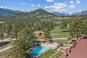 Image of Hallett Peak - 2 bedroom Newly Remodled