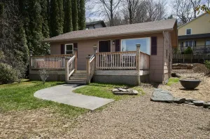Image of Morris Street Cottage 2BR\/1BA, New Central AC!