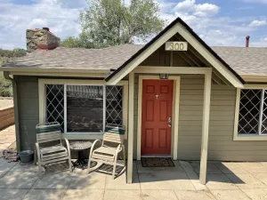 Image of The Cabin on Overland