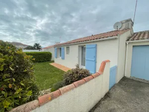 Image of Charmant pavillon avec jardin clos, terrasse, et tout confort, à 950m de la plage des Sables-d'Olonne - FR-1-92-743