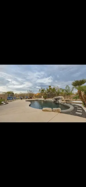 Image of A Real Gem- Your Modern Oasis Awaits! Pool\/Indoor Sauna\/Work Out Room