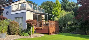 Image of Luxury Private Annexe & Hot Tub Set Within Gardens With Summer House