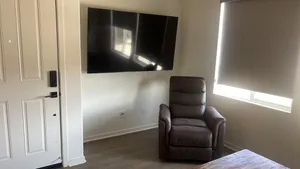 Image of Cheerful 1 bedroom Apartment located in the heart of Fontana