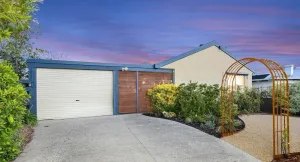Image of Spacious 3 bedroom family holiday house (sleeps 8)