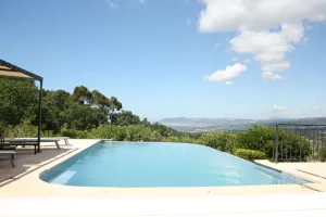 Image of La Cadière, Villa 230m2 in a quiet area, superb panoramic view, infinity pool