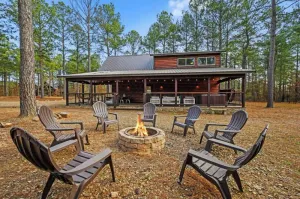 Image of Over Yonder-3Bed\/Bunks\/Pool Table\/3.5 Bath