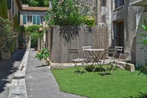 Image of Superb renovated house in the center of Maussane