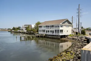 Image of Bliss on the Bay - Perfect Beach Getaway