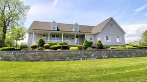 Image of Owasco Lake House w\/ 120ft private water front!