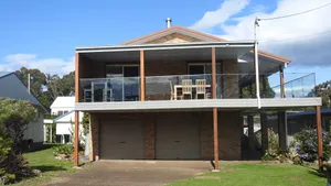 Image of Baroona by the beach