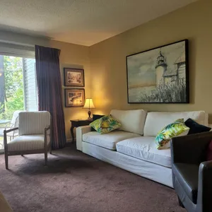 Image of Cozy Aviation Style Lake View Condo at The Shores