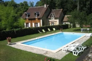 Image of Typical house in the middle of the woods. private pool. 4 *