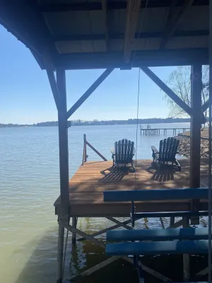 Image of Lakeside cabin with boat lift for your boat!  Year round water