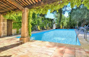 Image of Amazing Home In Sernhac With Wifi