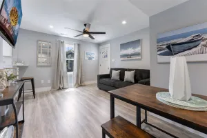 Image of 1811 Atlantic Ave, Unit 2