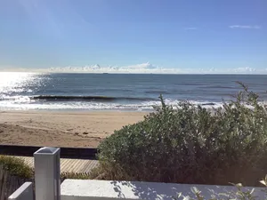 Image of Apartment with private garden and direct access to the sea