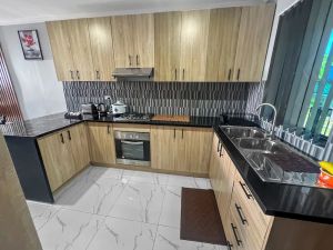 Image of 3-bedroom house in amazing Nadi with AC