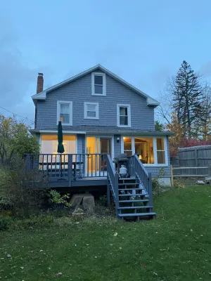 Image of Stockbridge Village Cottage With Mountain View’s and walk to town
