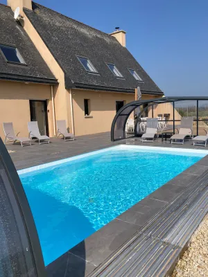 Image of 14-person villa with sea view and heated indoor pool.
