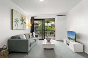 Image of Retreat in ground level 1 bedroom unit, Noosaville
