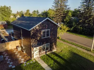 Image of Hygge Home🌲Family Retreat ☀️ Pet Friendly 🐾 Fully Fenced Yard 🌾